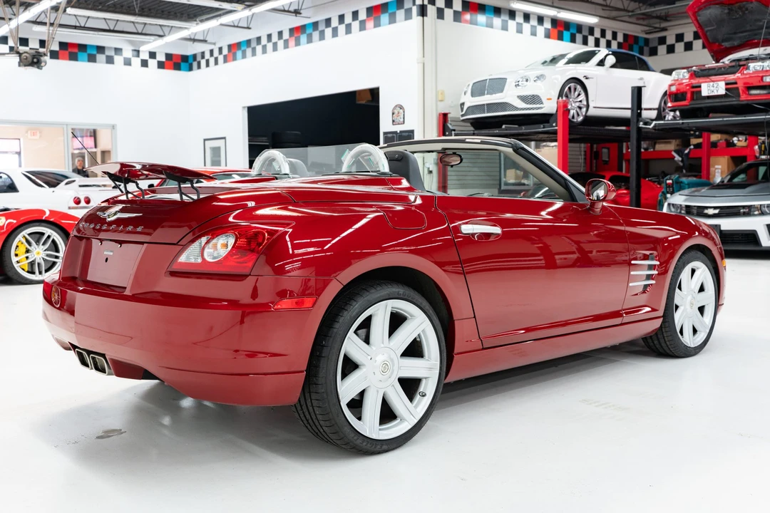 2005 Chrysler Crossfire - Image 6 of 31