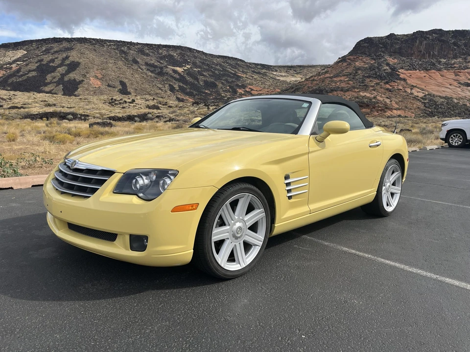 2005 Chrysler Crossfire - Image 17 of 31