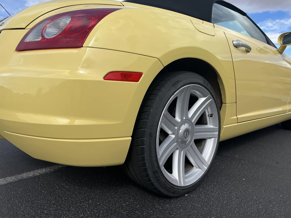2005 Chrysler Crossfire - Image 30 of 31