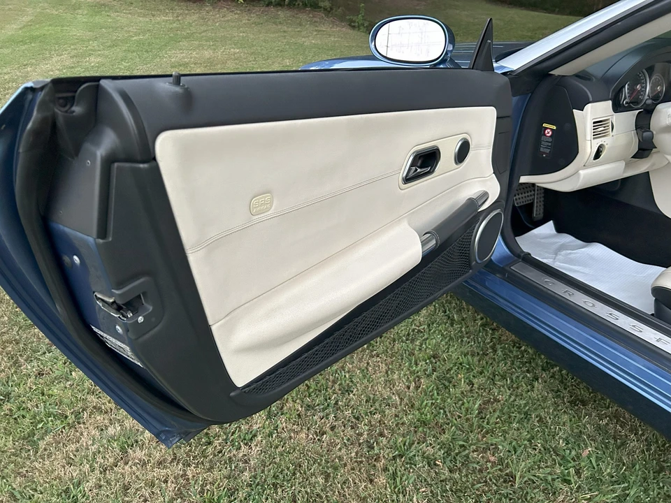 2005 Chrysler Crossfire - Image 28 of 31