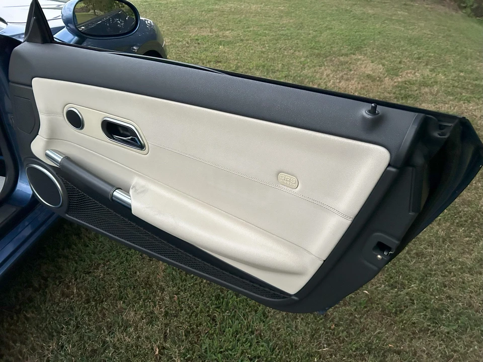 2005 Chrysler Crossfire - Image 31 of 31