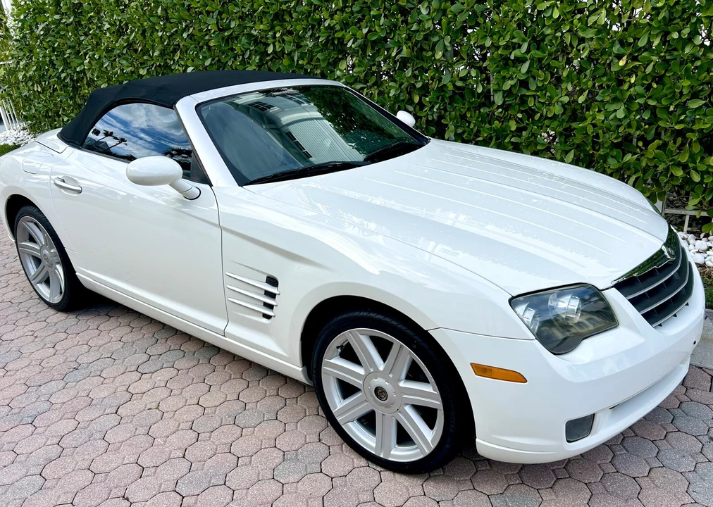 2005 Chrysler Crossfire - Image 25 of 31