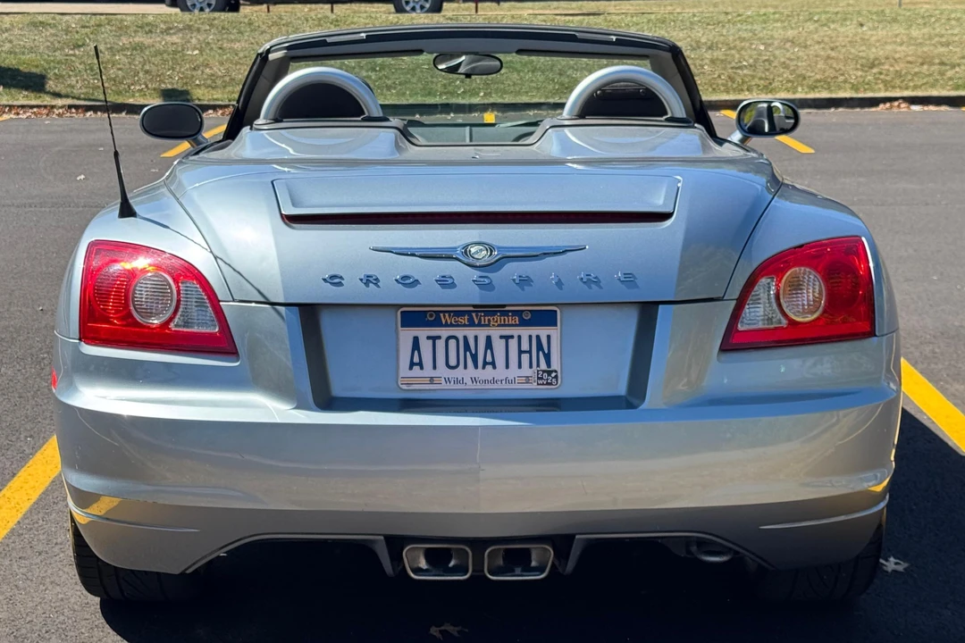 2005 Chrysler Crossfire - Image 5 of 31