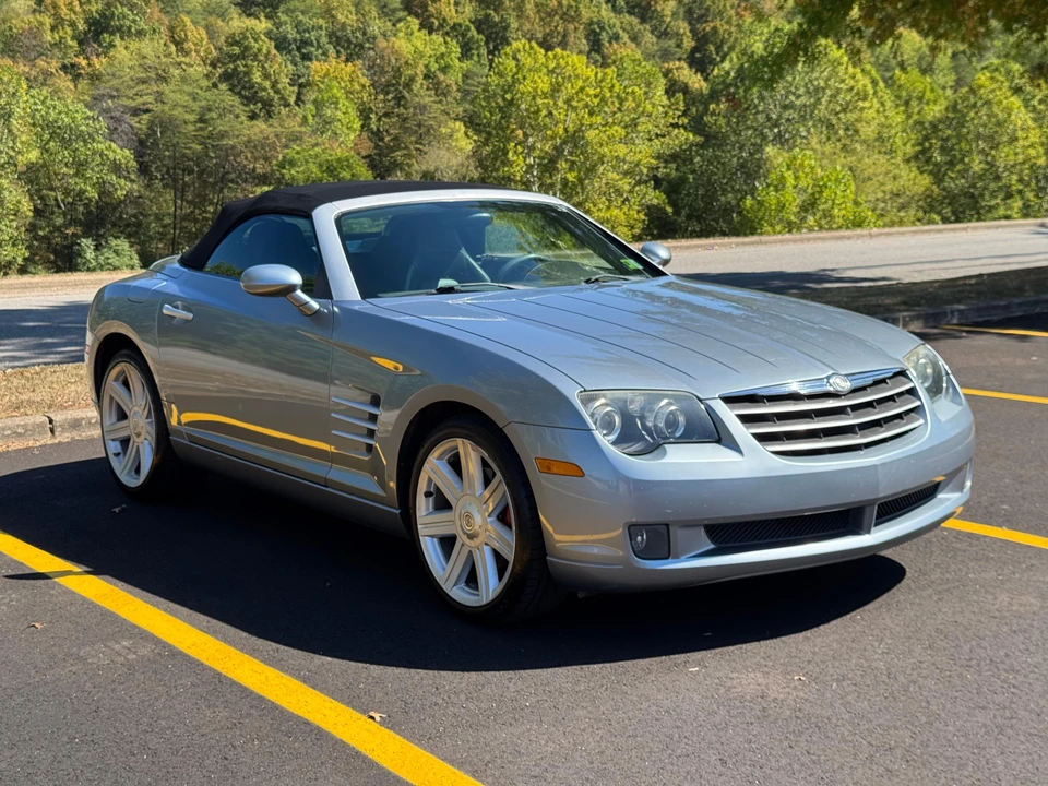 2005 Chrysler Crossfire - Image 16 of 31