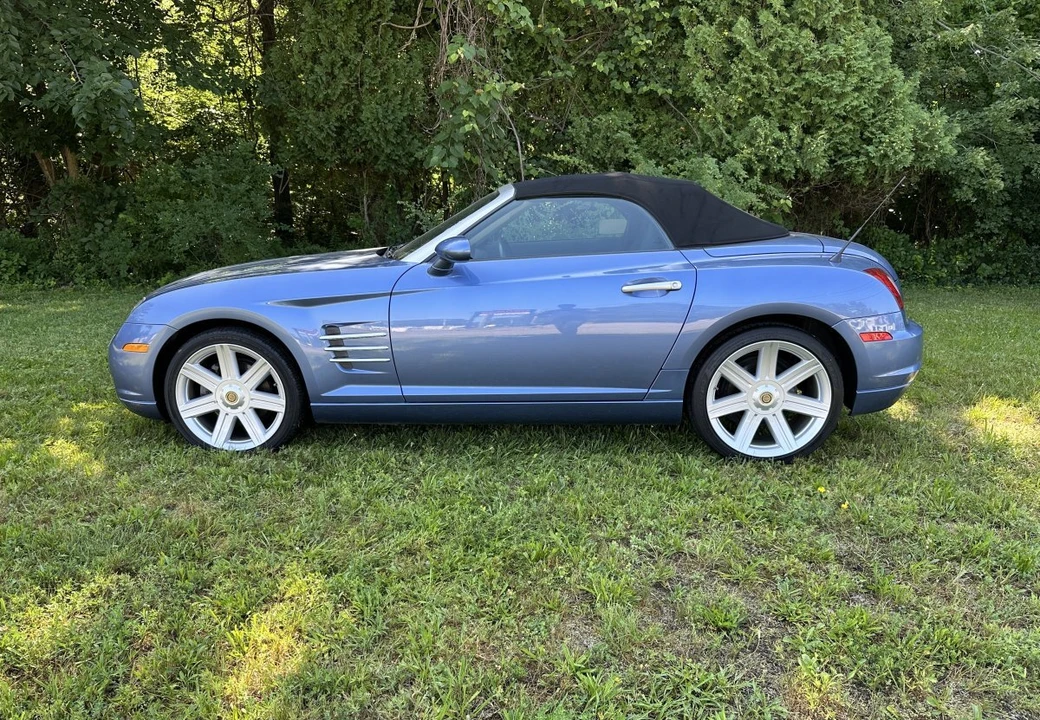 2005 Chrysler Crossfire - Image 30 of 31