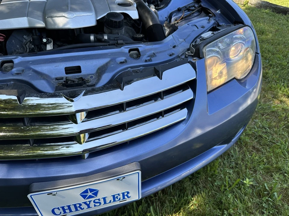 2005 Chrysler Crossfire - Image 16 of 31
