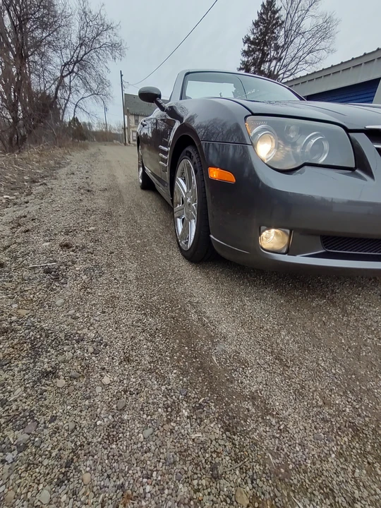 2005 Chrysler Crossfire - Image 21 of 31
