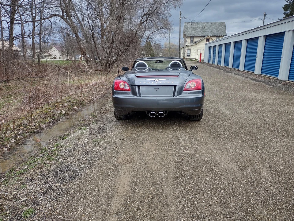 2005 Chrysler Crossfire - Image 13 of 31