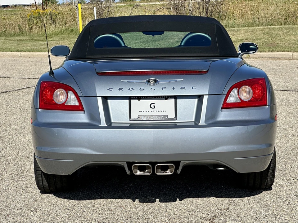 2005 Chrysler Crossfire - Image 19 of 31