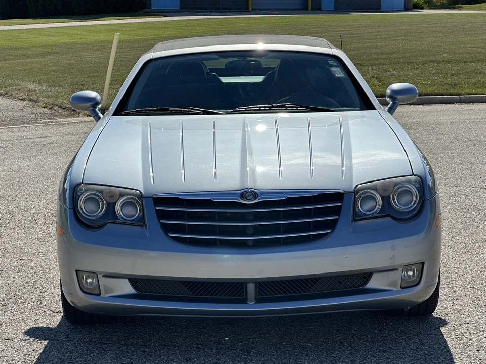 2005 Chrysler Crossfire - Image 23 of 31