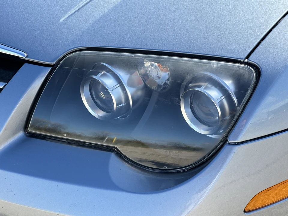 2005 Chrysler Crossfire - Image 28 of 31