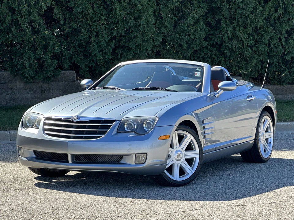 2005 Chrysler Crossfire - Image 5 of 31