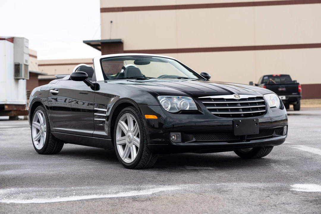 2005 Chrysler Crossfire - Image 15 of 31