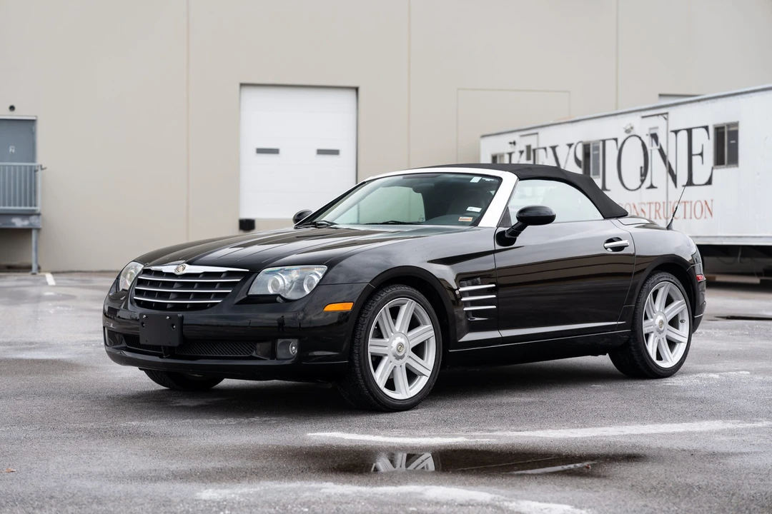 2005 Chrysler Crossfire - Image 17 of 31