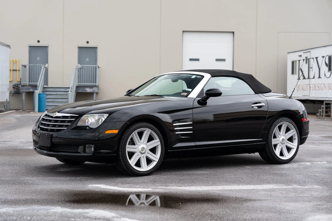 2005 Chrysler Crossfire - Image 19 of 31