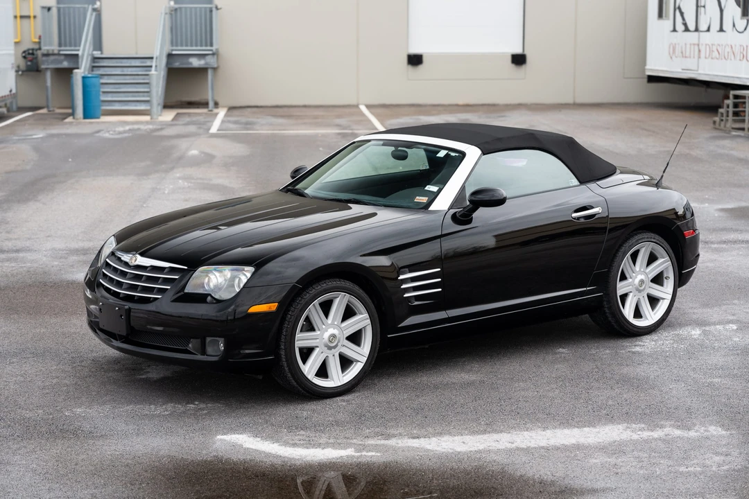 2005 Chrysler Crossfire - Image 20 of 31