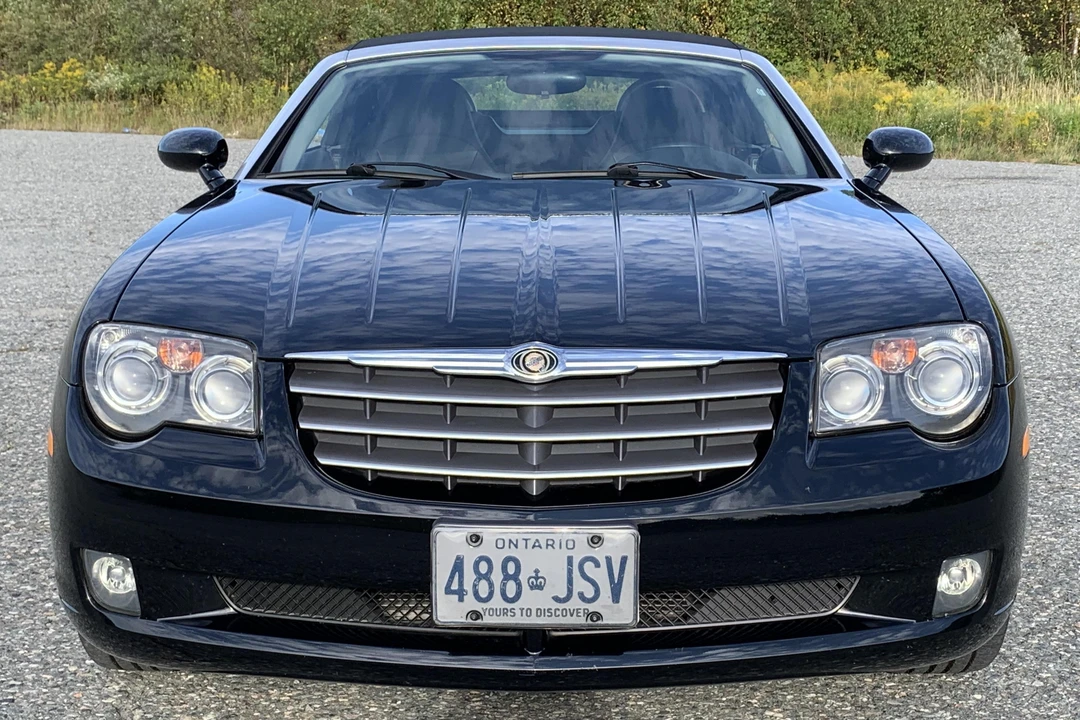 2005 Chrysler Crossfire - Image 2 of 31