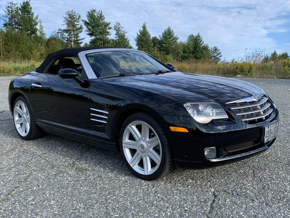 2005 Chrysler Crossfire - Image 28 of 31