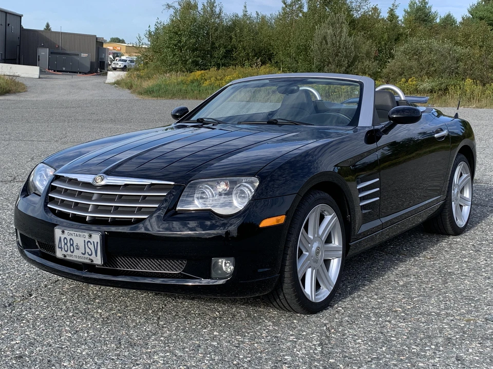 2005 Chrysler Crossfire - Image 7 of 31