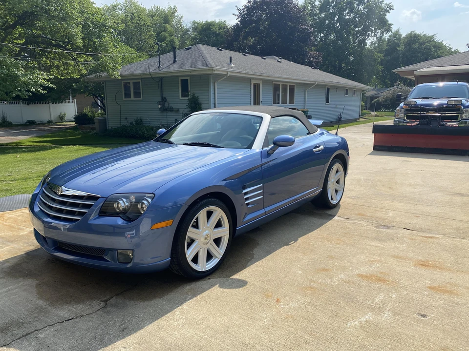 2005 Chrysler Crossfire - Image 9 of 31