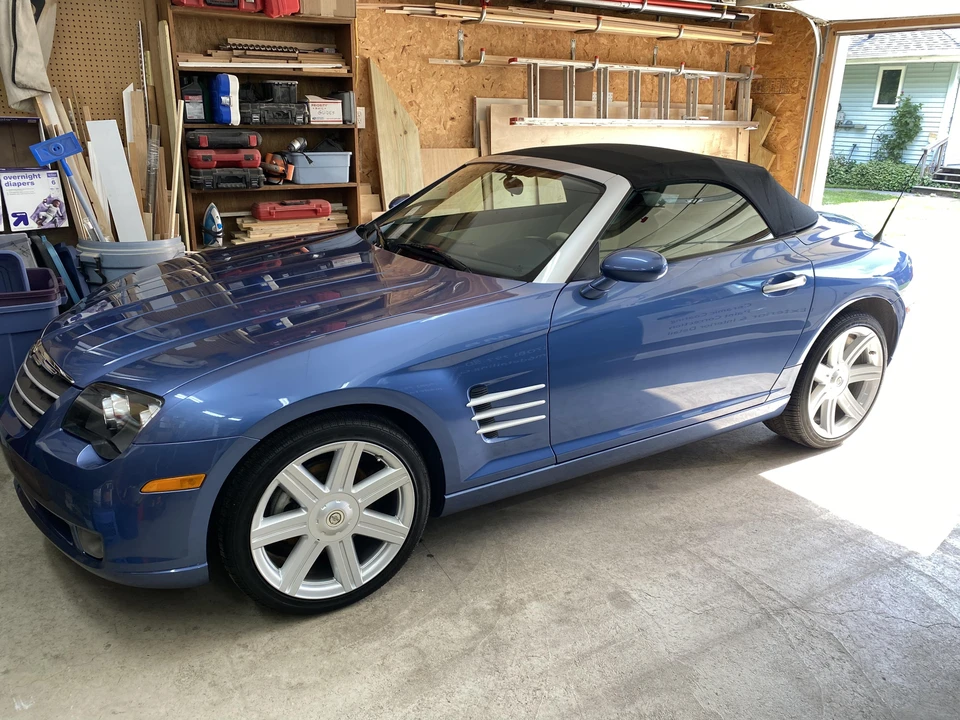2005 Chrysler Crossfire - Image 11 of 31