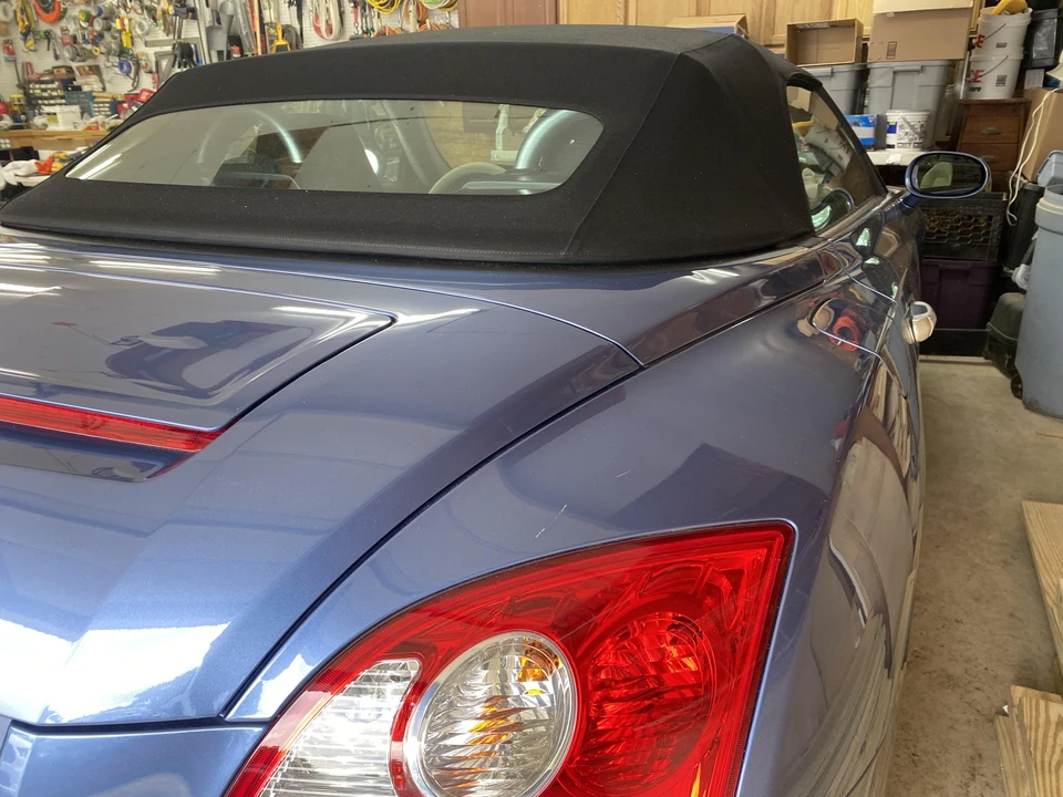 2005 Chrysler Crossfire - Image 28 of 31