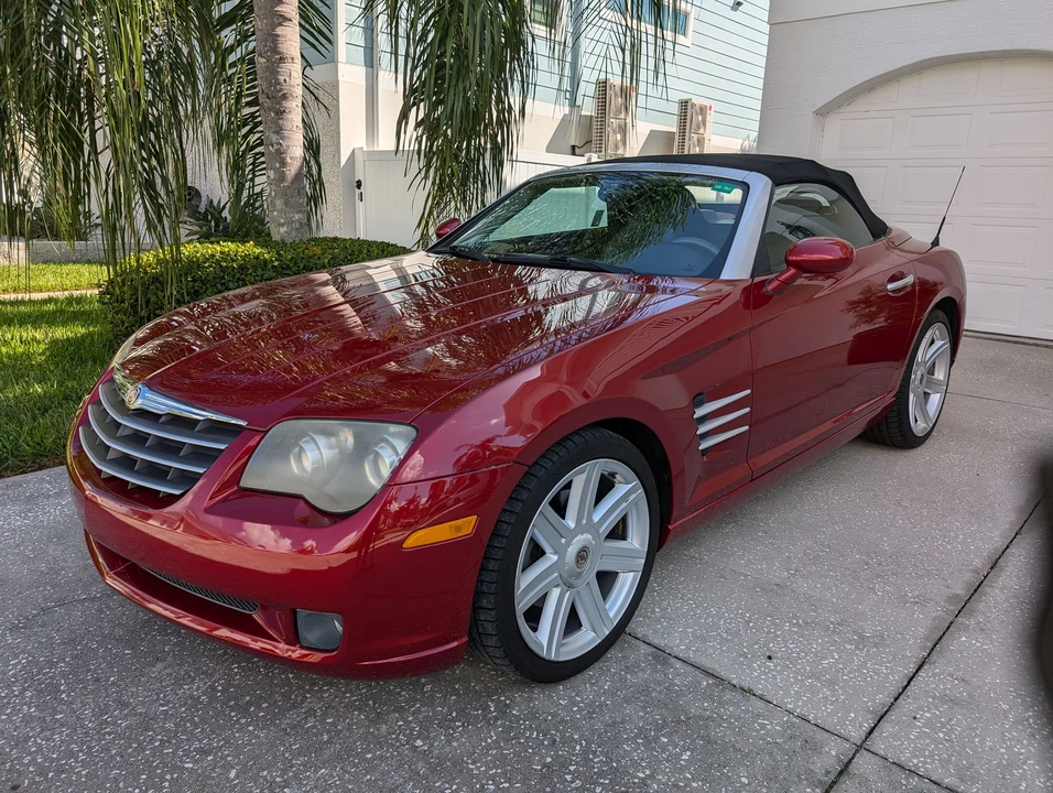 2005 Chrysler Crossfire - Image 12 of 31
