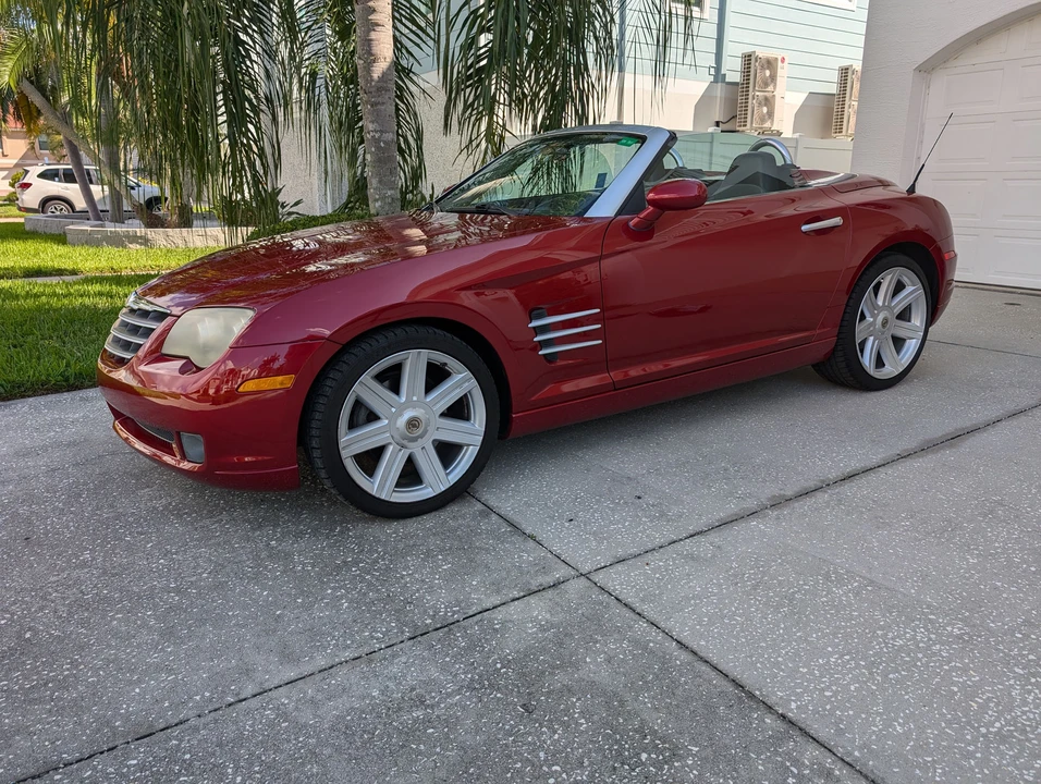 2005 Chrysler Crossfire - Image 18 of 31