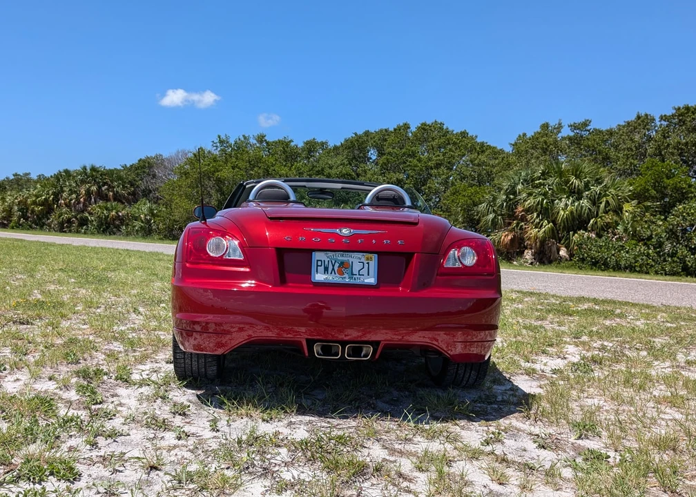 2005 Chrysler Crossfire - Image 4 of 31