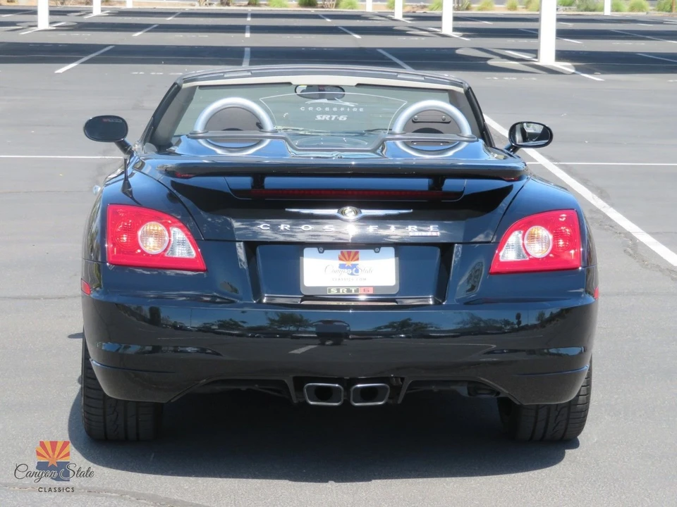 2005 Chrysler Crossfire - Image 10 of 16