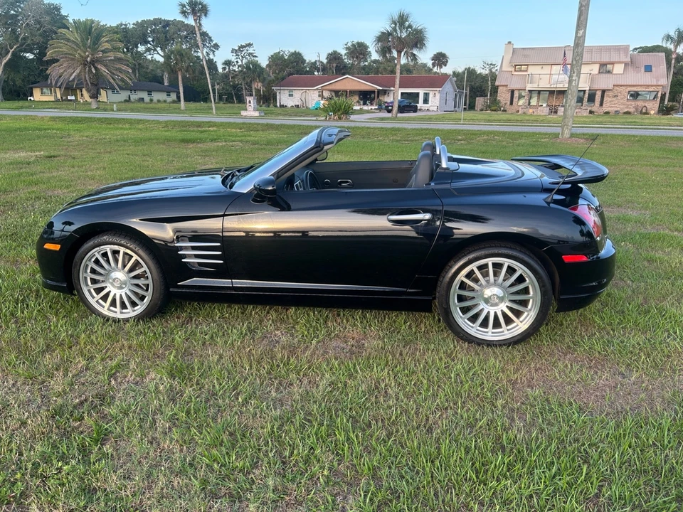 2005 Chrysler Crossfire - Image 9 of 20