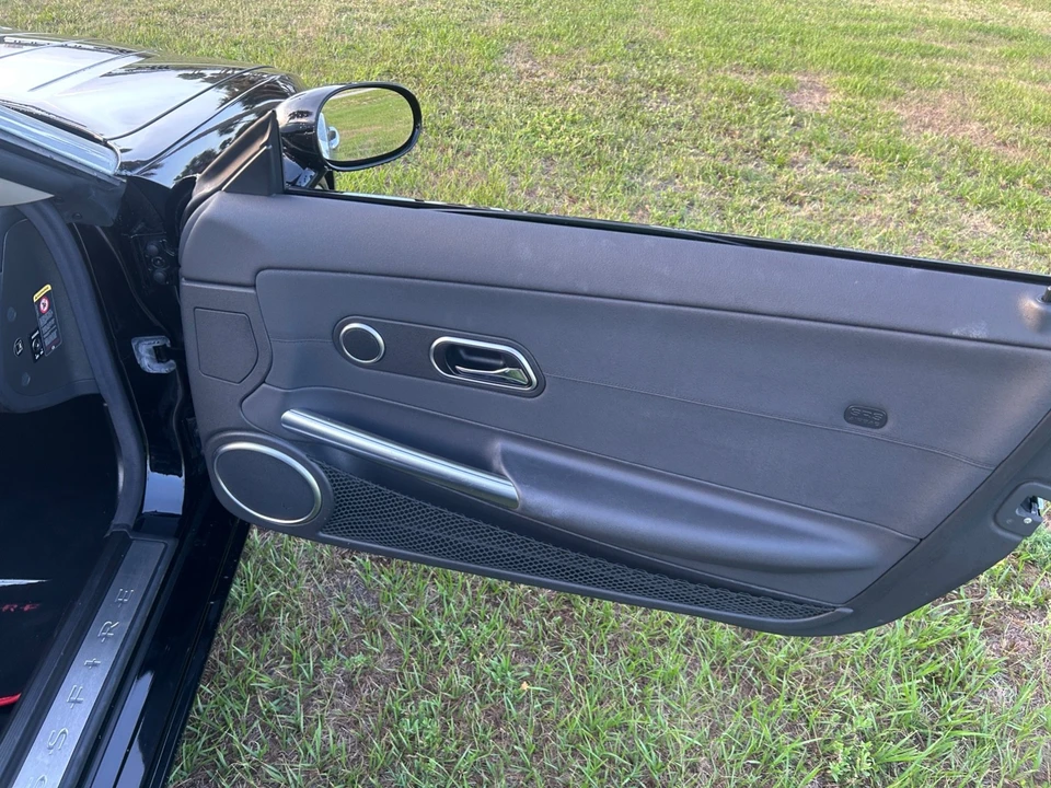 2005 Chrysler Crossfire - Image 13 of 20