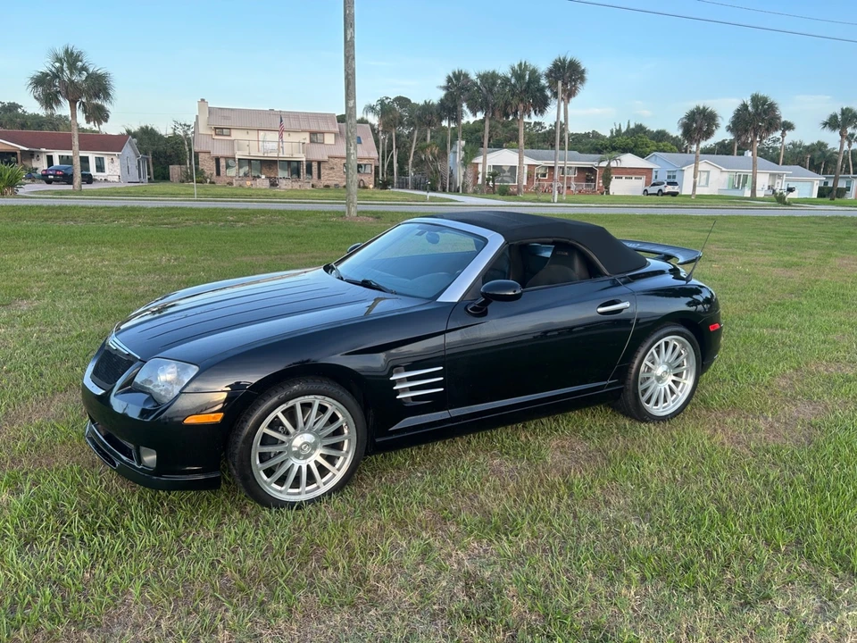 2005 Chrysler Crossfire - Image 19 of 20