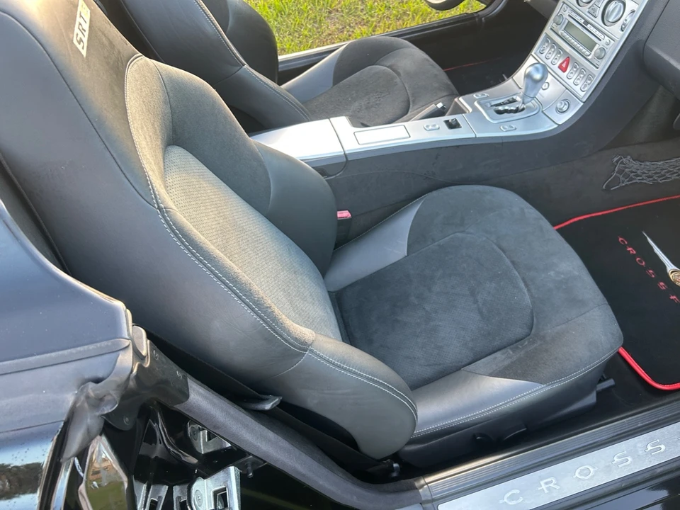 2005 Chrysler Crossfire - Image 14 of 20