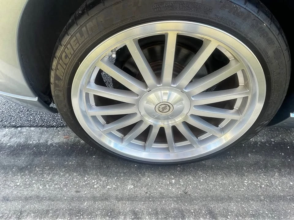 2005 Chrysler Crossfire - Image 19 of 23