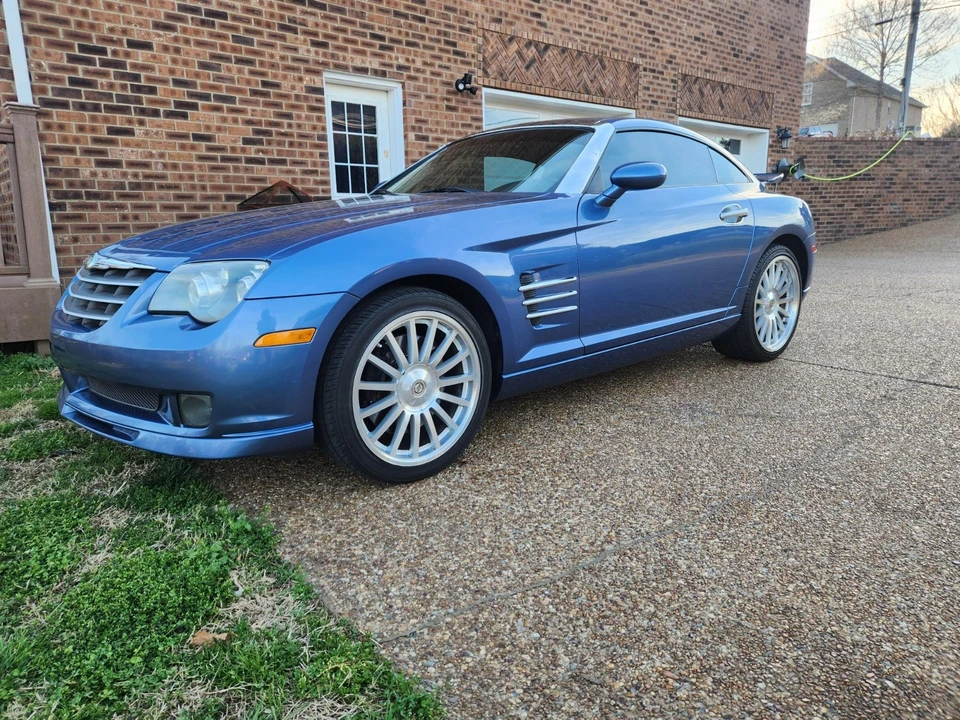 2005 Chrysler Crossfire - Image 2 of 31