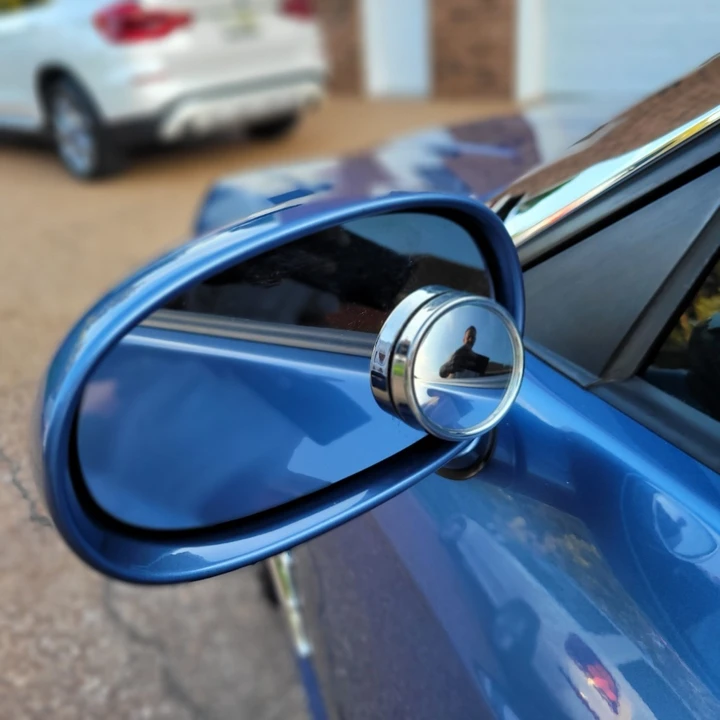 2005 Chrysler Crossfire - Image 11 of 31