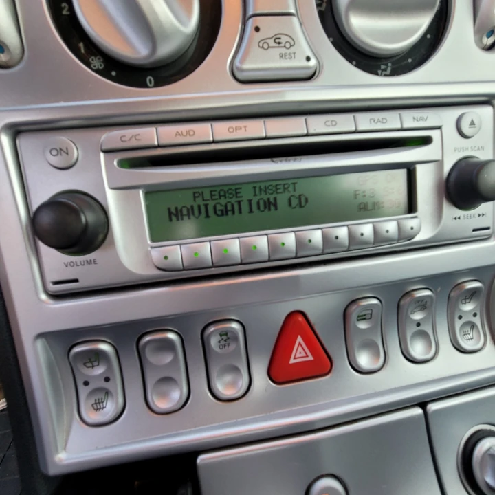 2005 Chrysler Crossfire - Image 20 of 31