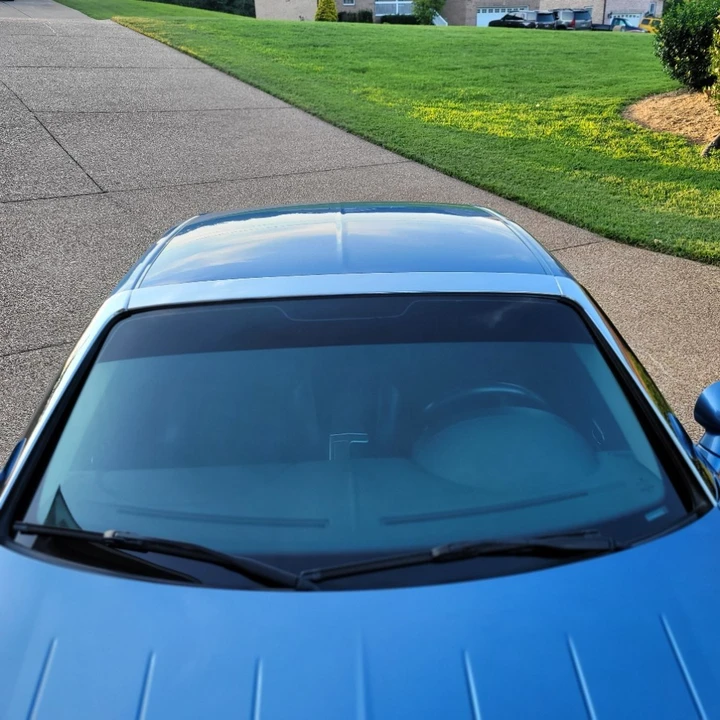 2005 Chrysler Crossfire - Image 16 of 31