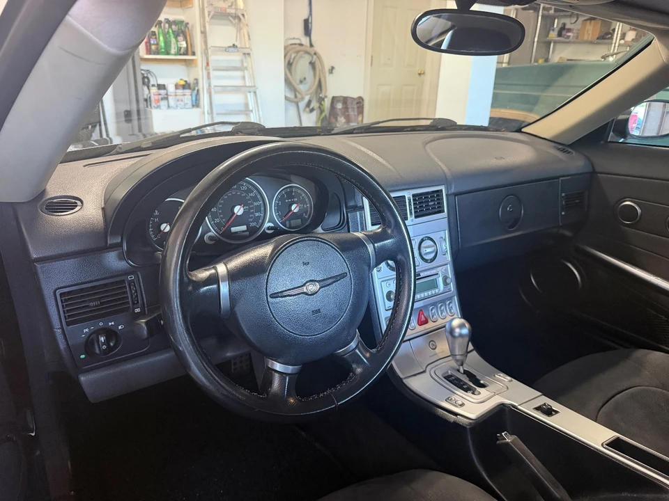 2005 Chrysler Crossfire - Image 8 of 31