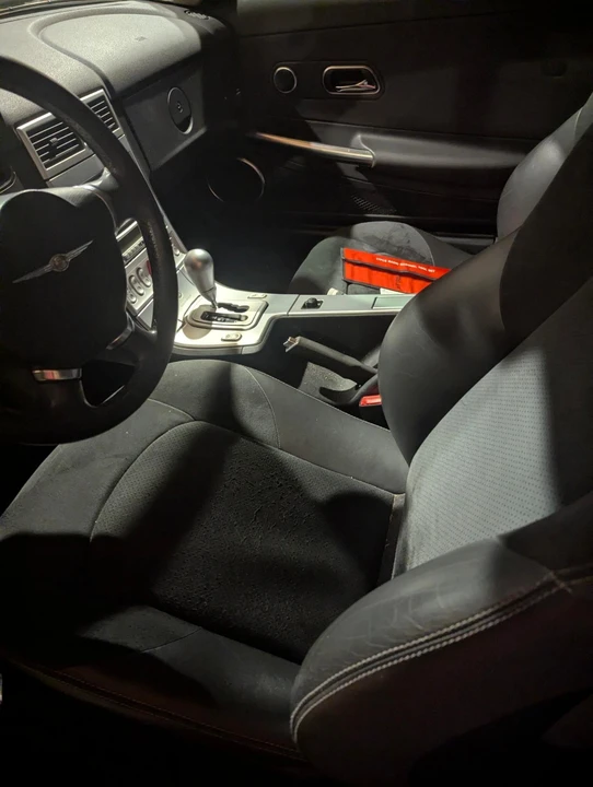 2005 Chrysler Crossfire - Image 11 of 11