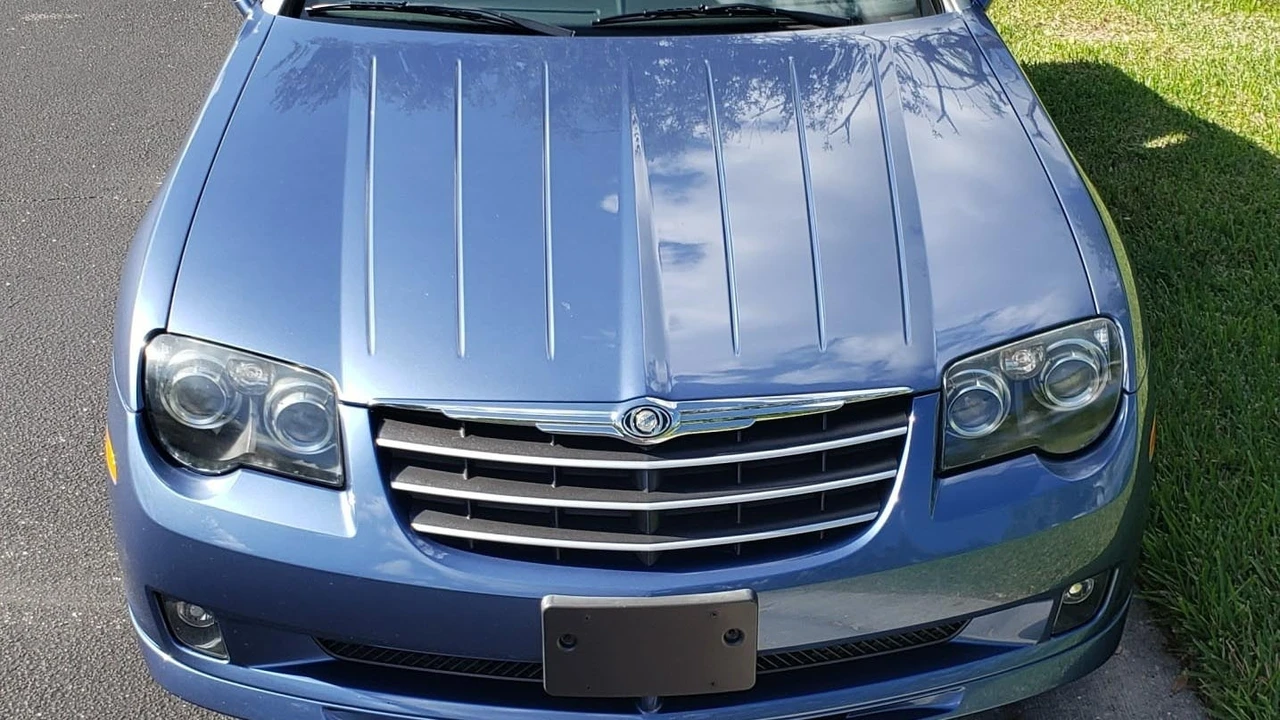2005 Chrysler Crossfire - Image 9 of 11