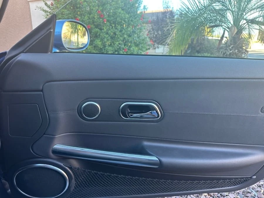 2005 Chrysler Crossfire - Image 12 of 21