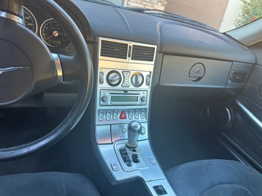 2005 Chrysler Crossfire - Image 13 of 21
