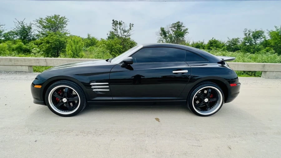 2005 Chrysler Crossfire - Image 2 of 12
