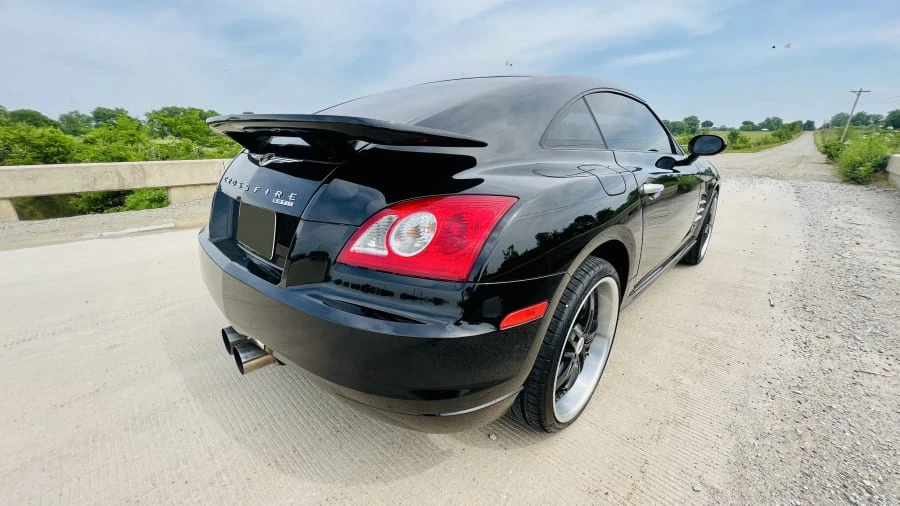 2005 Chrysler Crossfire - Image 8 of 12
