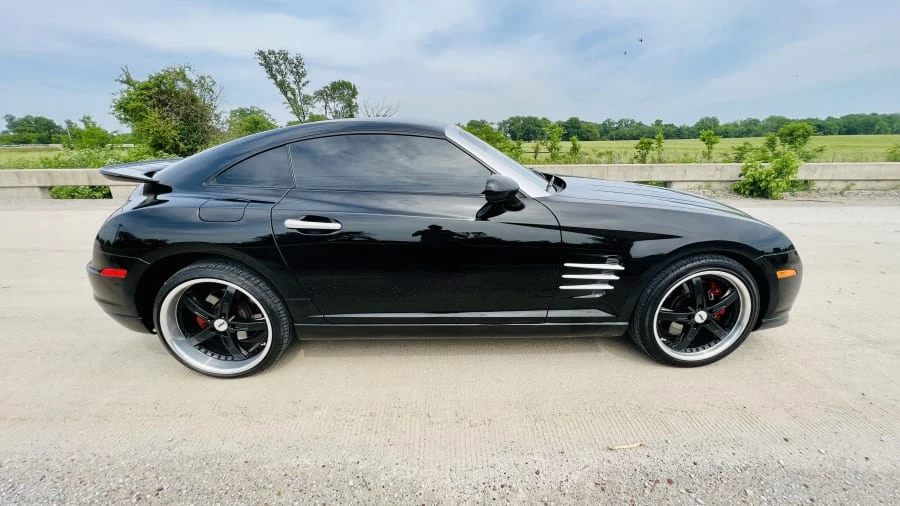 2005 Chrysler Crossfire - Image 9 of 12