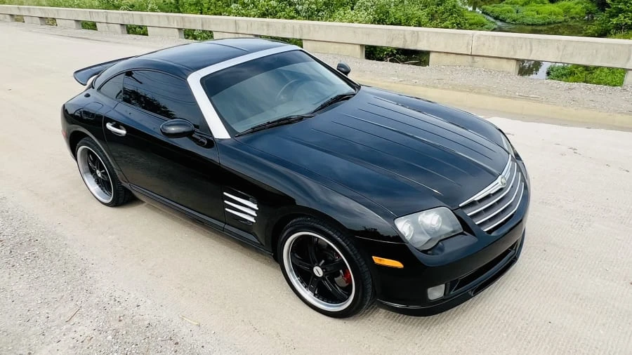 2005 Chrysler Crossfire - Image 11 of 12