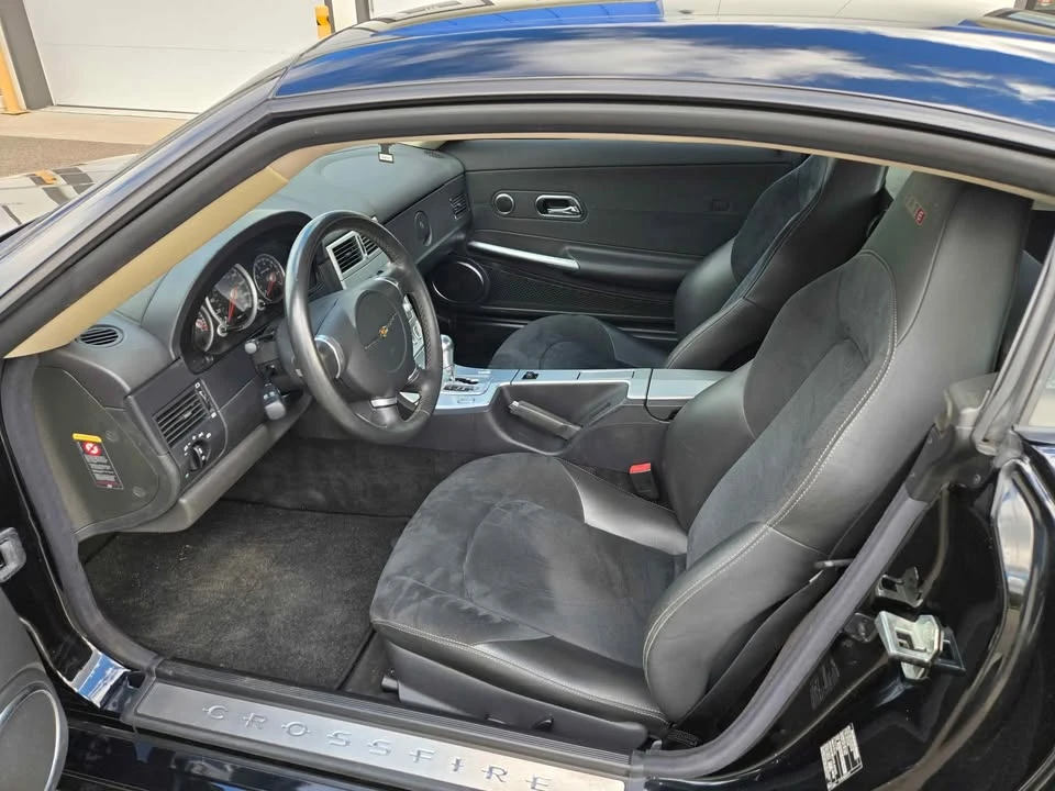 2005 Chrysler Crossfire - Image 6 of 9