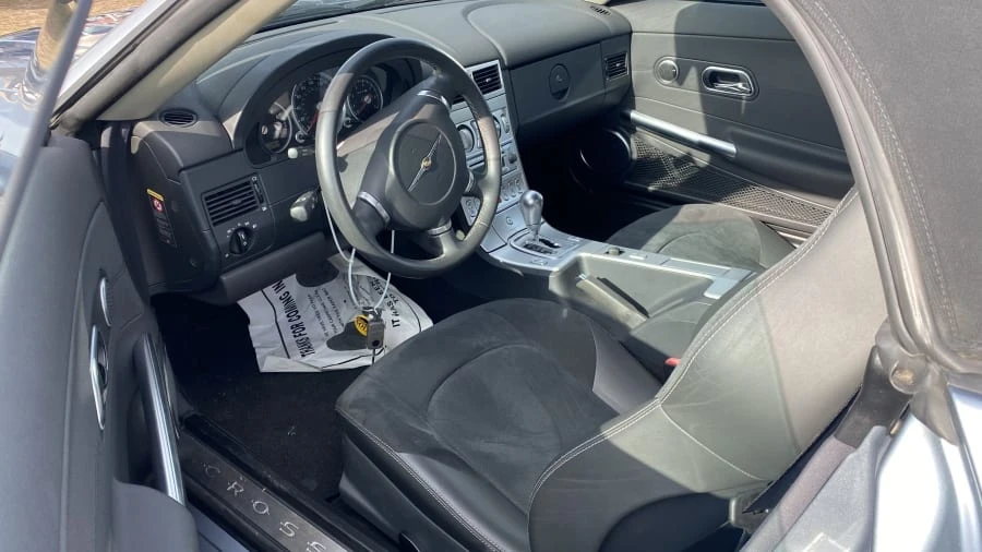 2005 Chrysler Crossfire - Image 17 of 18